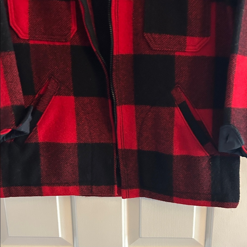 Woolrich Red and Black Plaid Jacket - Picture 6 of 8